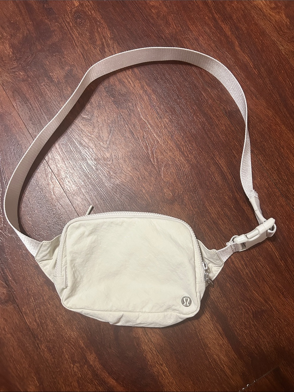 lululemon athletica Cream Belt Bag